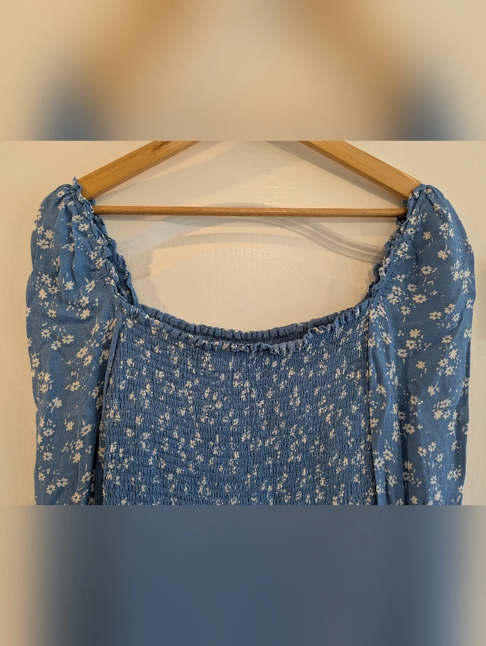 Reformation Pinto Floral Smocked Crepe Top Lassen Blue Shirt Size S Cottagecore